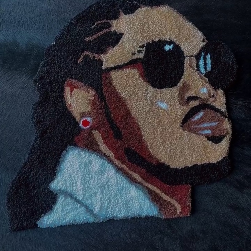 Future Rug 🔥 - Picture 3 of 3